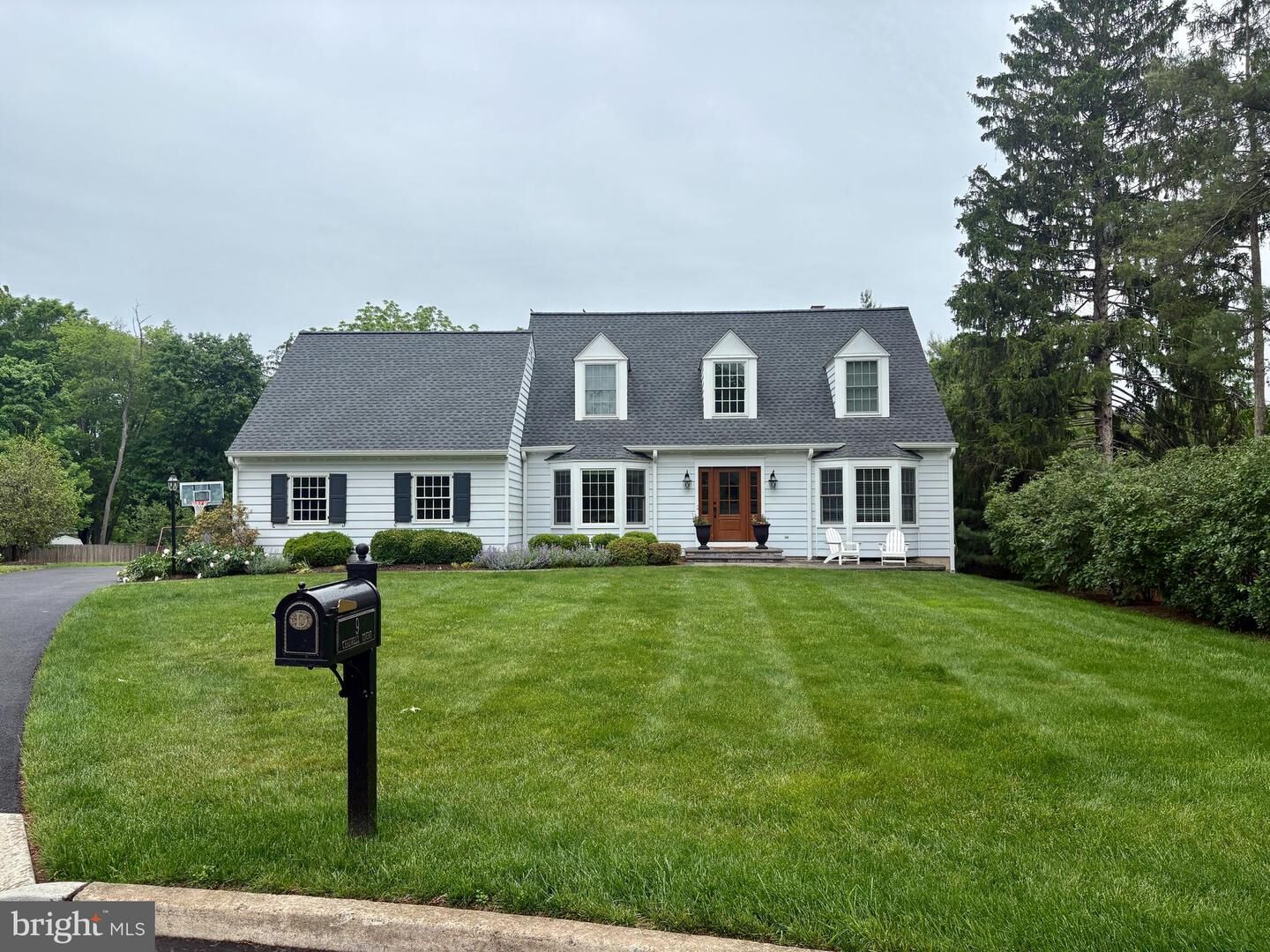 Property Photo: 9 Chadwell Court NJ 08534