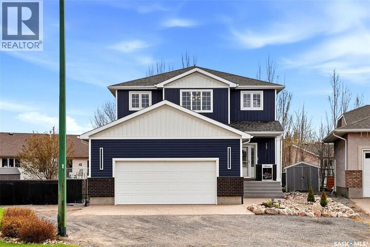 Property Photo: 709 Aspen Crescent SK S0G 3Z0