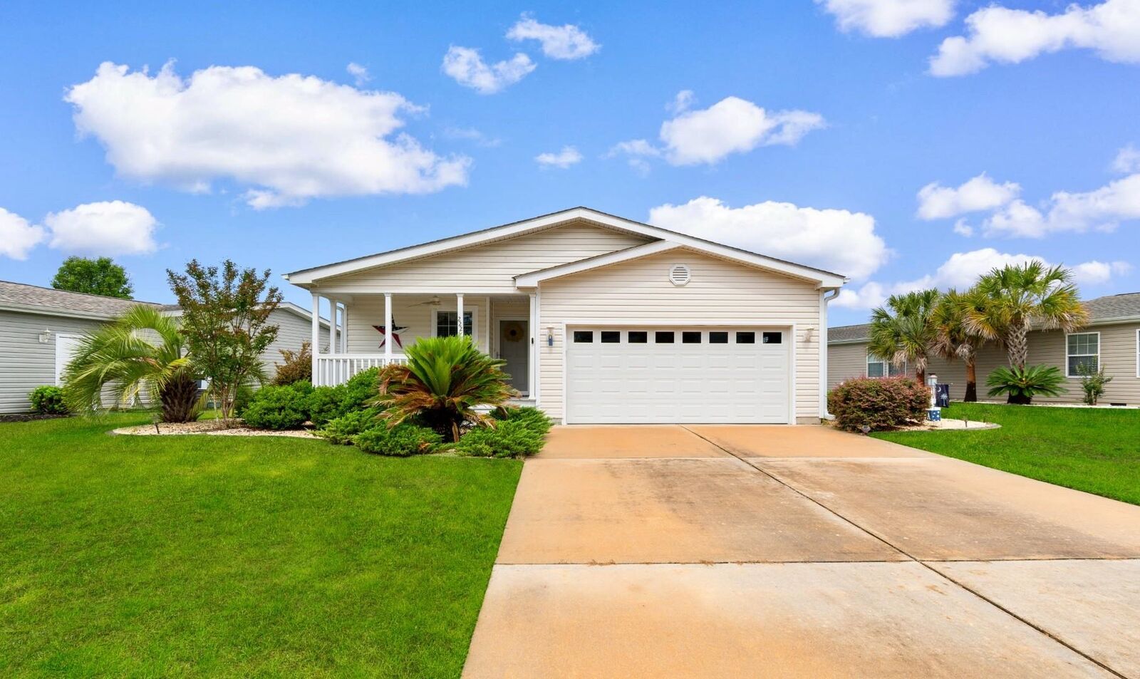 Property Photo:  222 Lakeside Crossing Dr.  SC 29526 