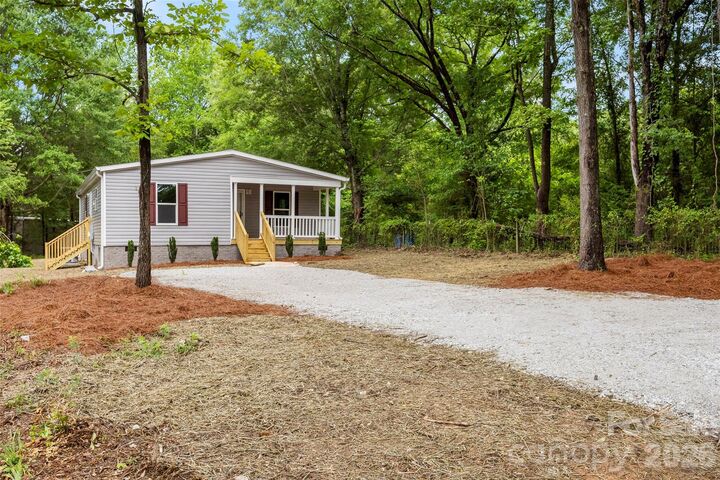 Property Photo:  321 Bell Road  NC 28086 