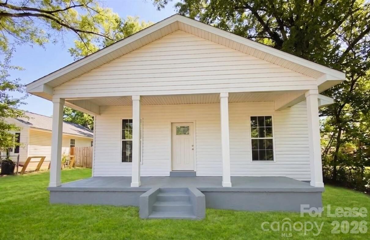 Property Photo:  2804 Westview Street  NC 28056 