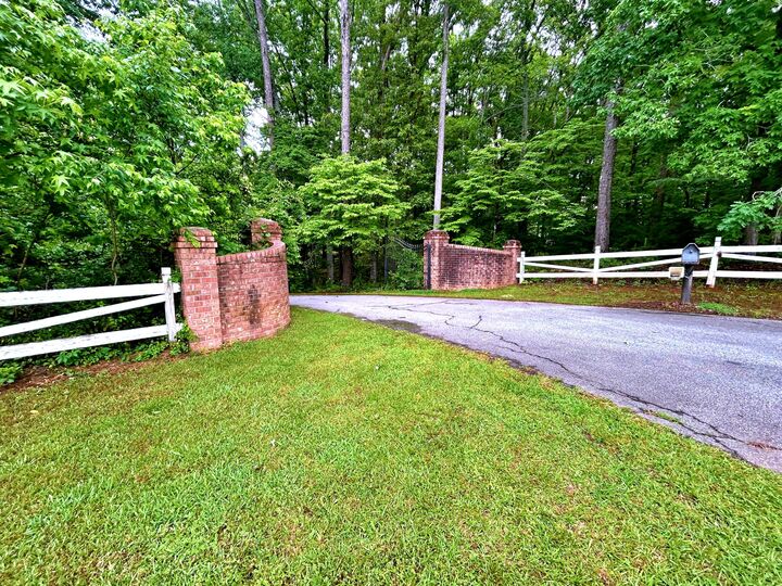 Property Photo:  2221 W Deadfall Road  SC 29649 