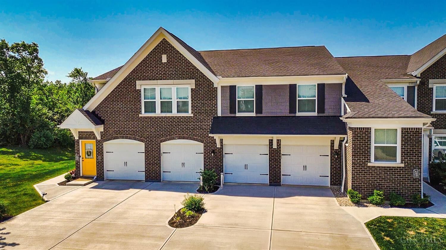 Property Photo:  5103 Hazeltine Lane  OH 45036 
