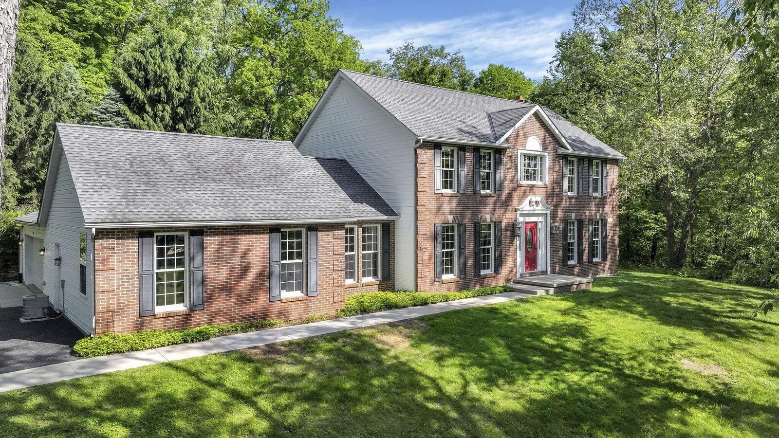 Property Photo:  2255 Horns Hill Road  OH 43055 