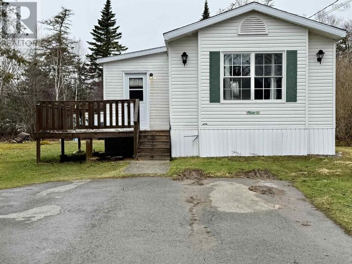 11 Forest View Drive — photo 1