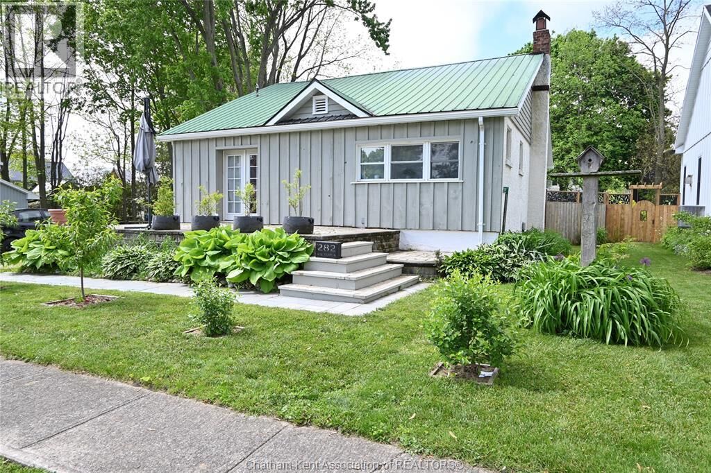 Property Photo:  282 Victoria Street  ON N0P 1T0 