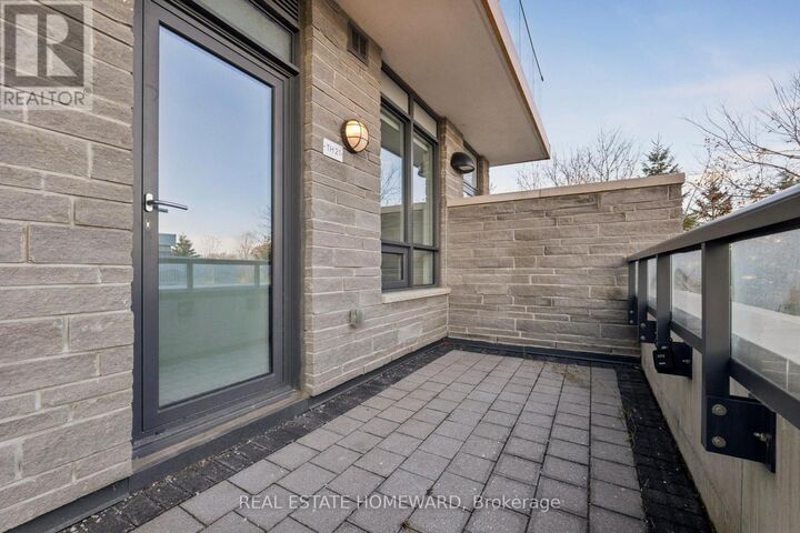 Property Photo:  1245 Bayly Street 21  ON L1W 0B5 