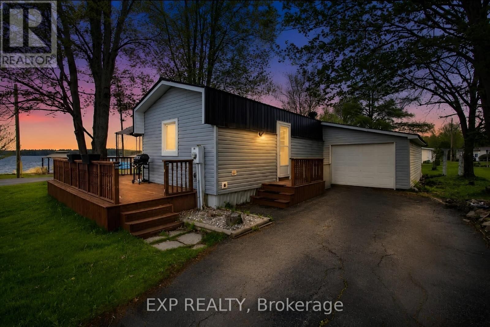Property Photo:  5 Evergreen Lane  ON K0A 3L0 