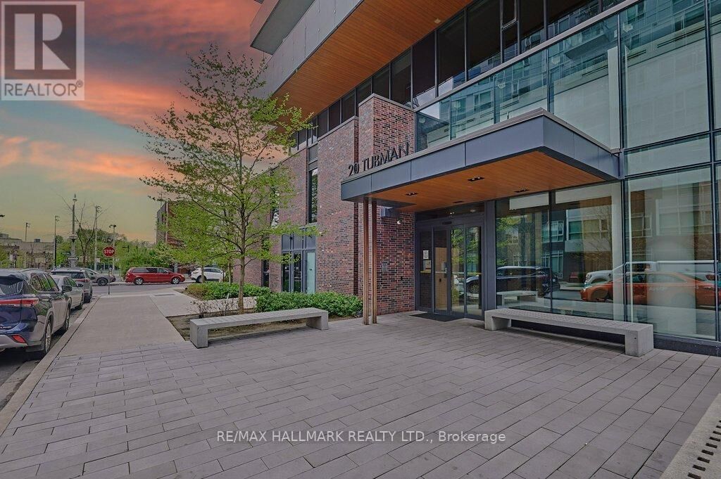 Property Photo:  20 Tubman Avenue 1108  ON M5A 0M8 