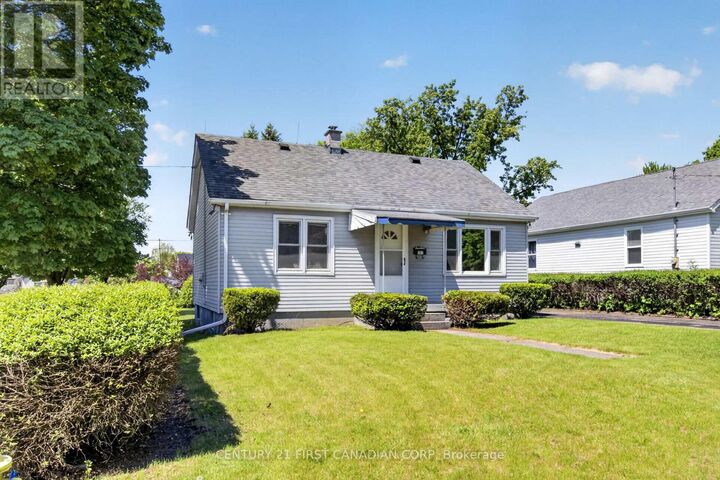 Property Photo:  261 Short Avenue  ON N5W 1W3 