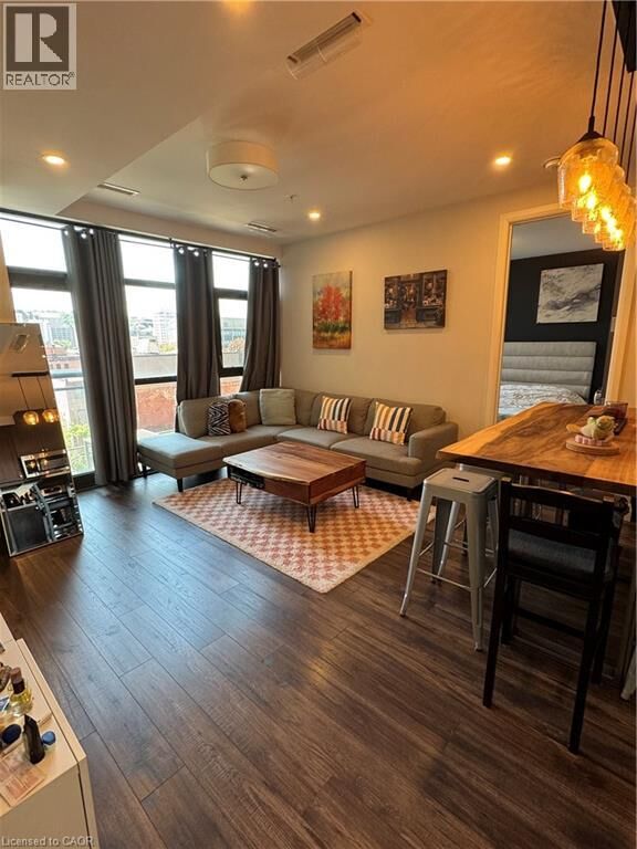 Property Photo:  118 East King Street East 615  ON L8N 0A9 
