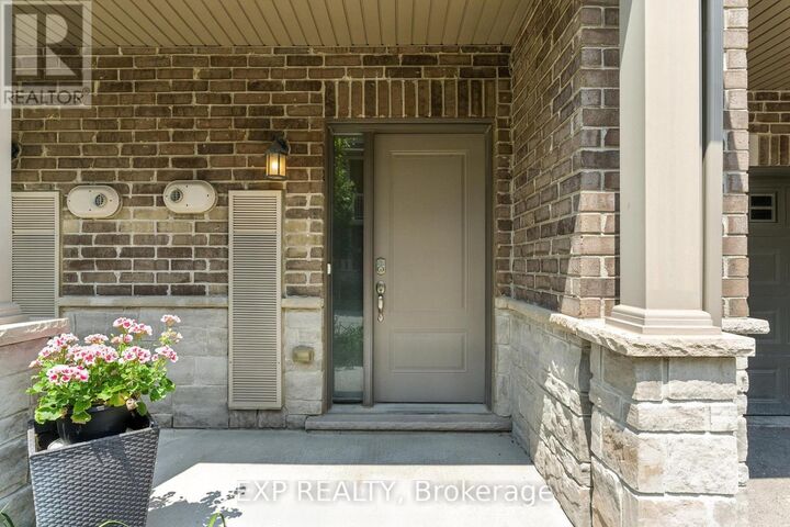 Property Photo:  377 Glancaster Road Unit 37  ON L9G 0G4 
