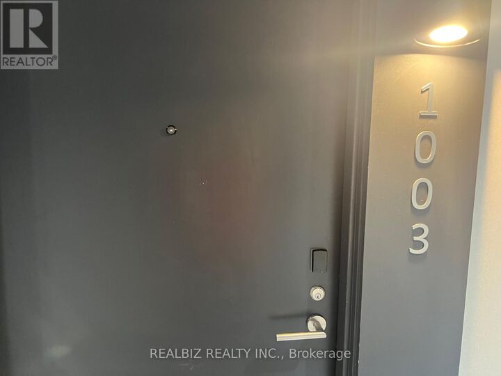 Property Photo:  180 Front Street 1003  ON M5A 0A9 