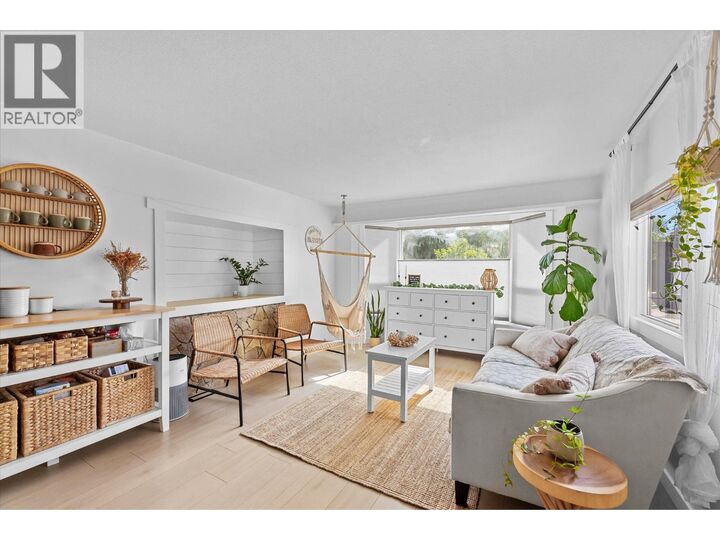 2035 Boucherie Road 95 — photo 1