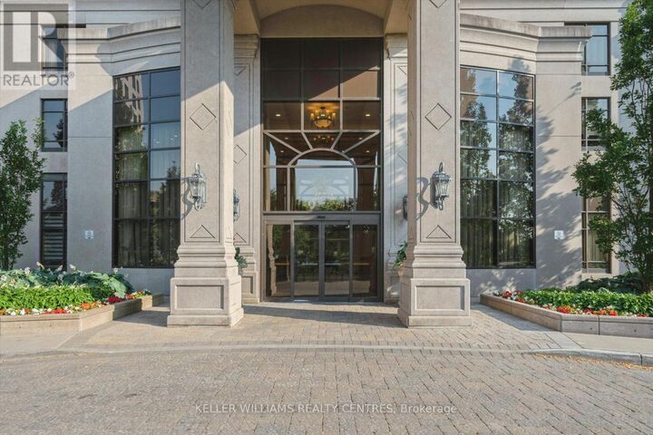 Property Photo: 9245 Jane Street 902 ON L6A 0J9