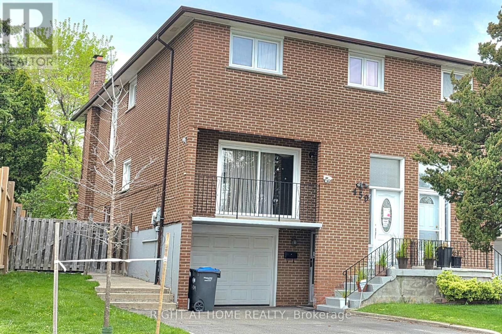Property Photo:  459 Archdekin Drive  ON L6V 3G3 