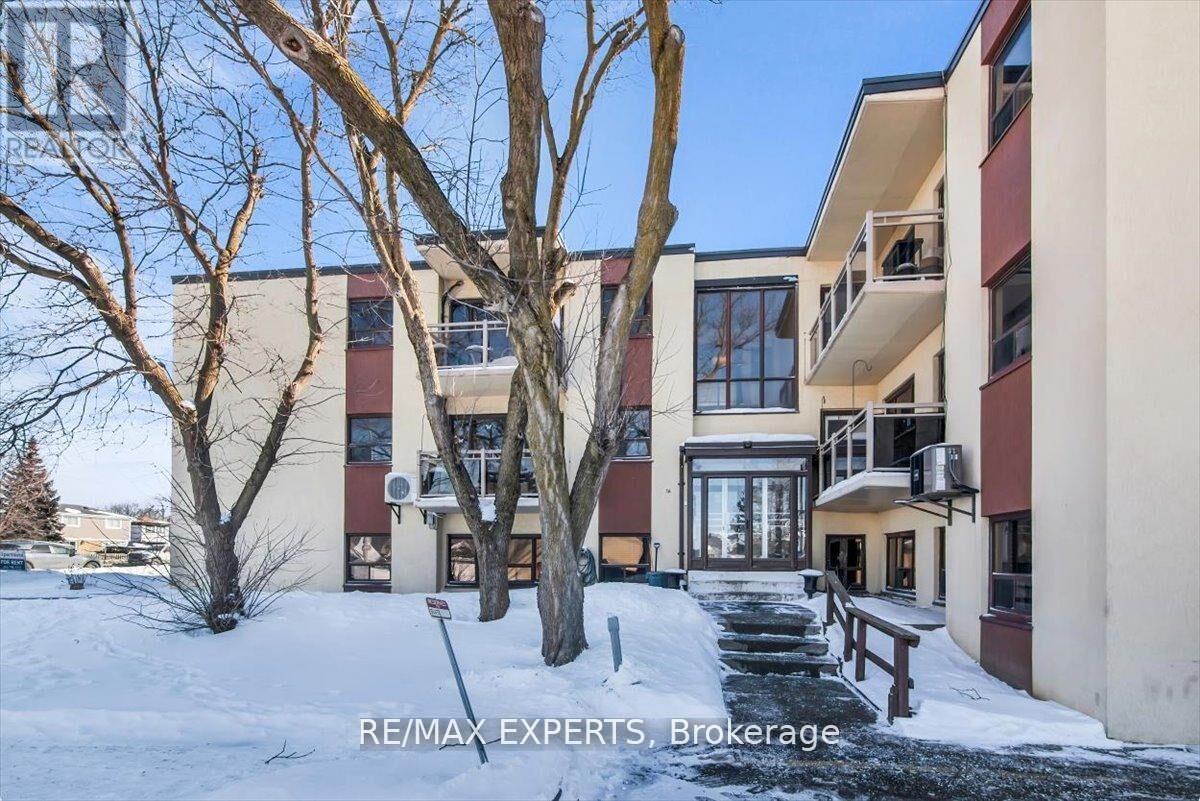 Property Photo: 16 William Street 103 ON L7E 4V2