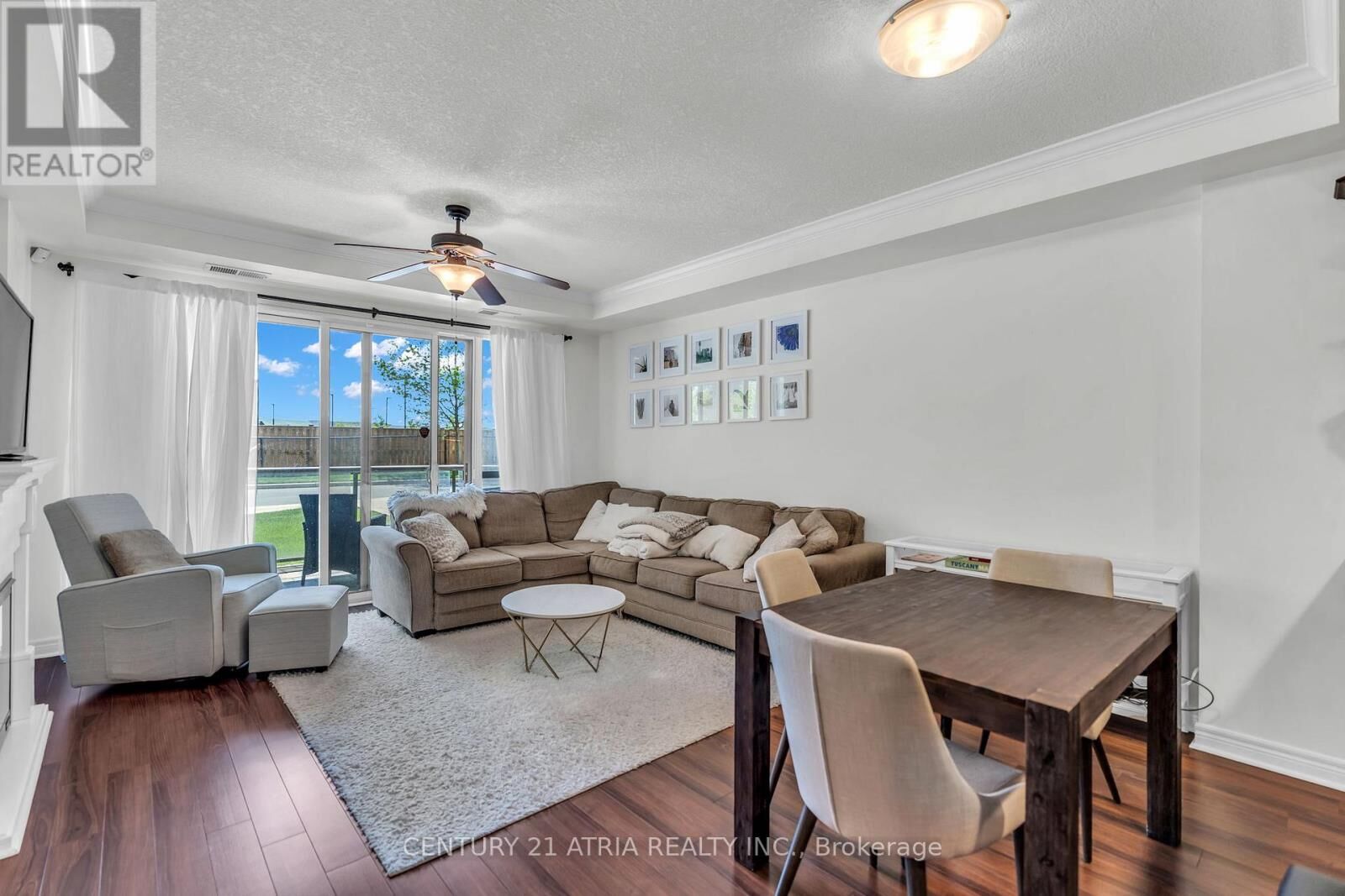 Property Photo:  1030 Coronation Drive 101  ON N6G 0G5 