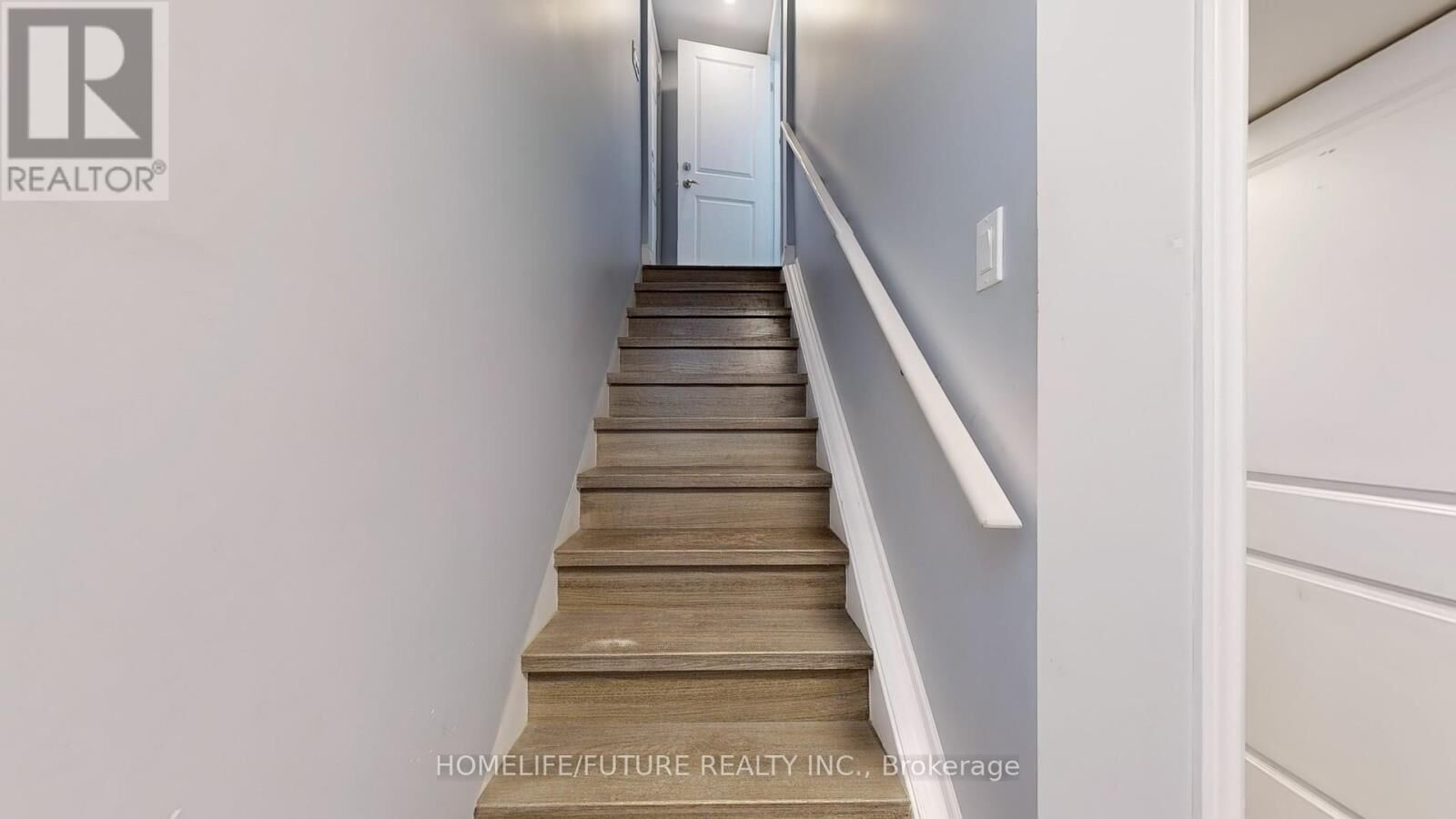 Property Photo:  50 Neelands Crescent Bsmt  ON M1E 0B6 