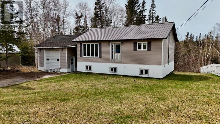 Property Photo:  89 Veterans Drive  NL A8A 2S1 