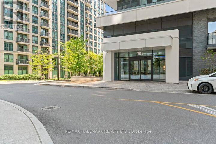 Property Photo: 105 Oneida Crescent 2607 ON L4B 0B6