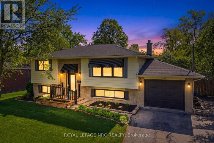 Property Photo: 888 Grandview Road ON L2A 4V7