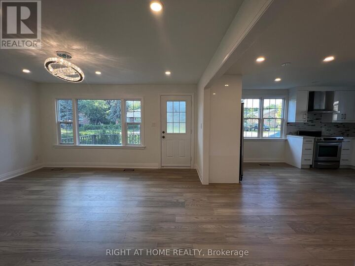 Property Photo:  267 Rayners Road  ON L4P 1G5 