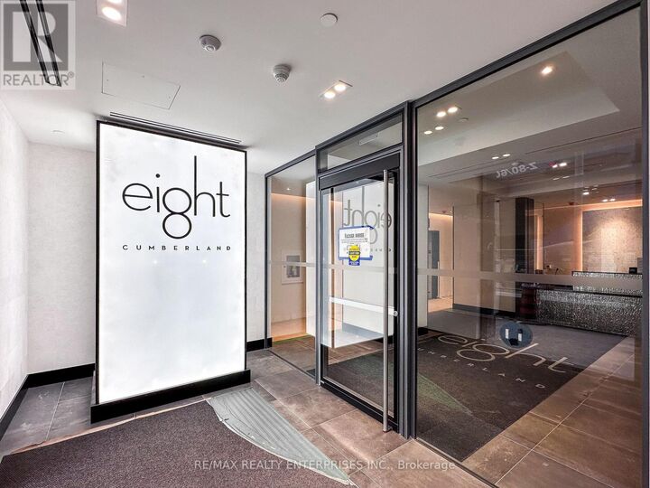 Property Photo:  8 Cumberland Street 1603  ON M4W 0B6 