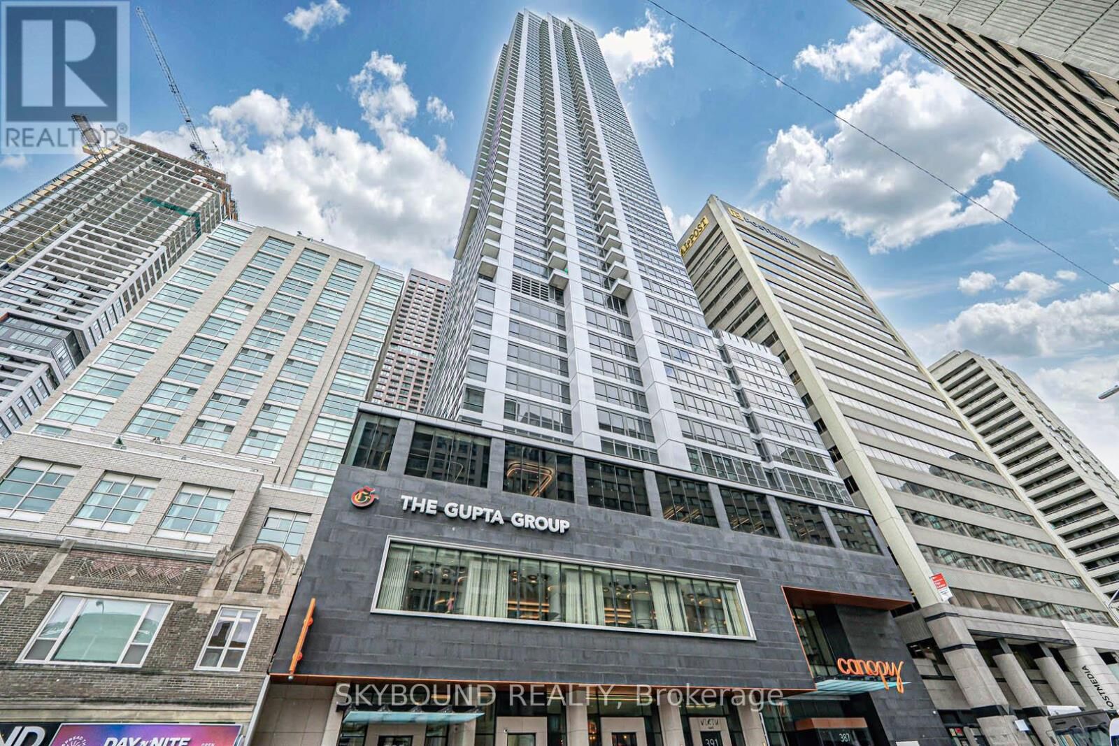 Property Photo: 395 Bloor Street East 2901 ON M4W 0B4