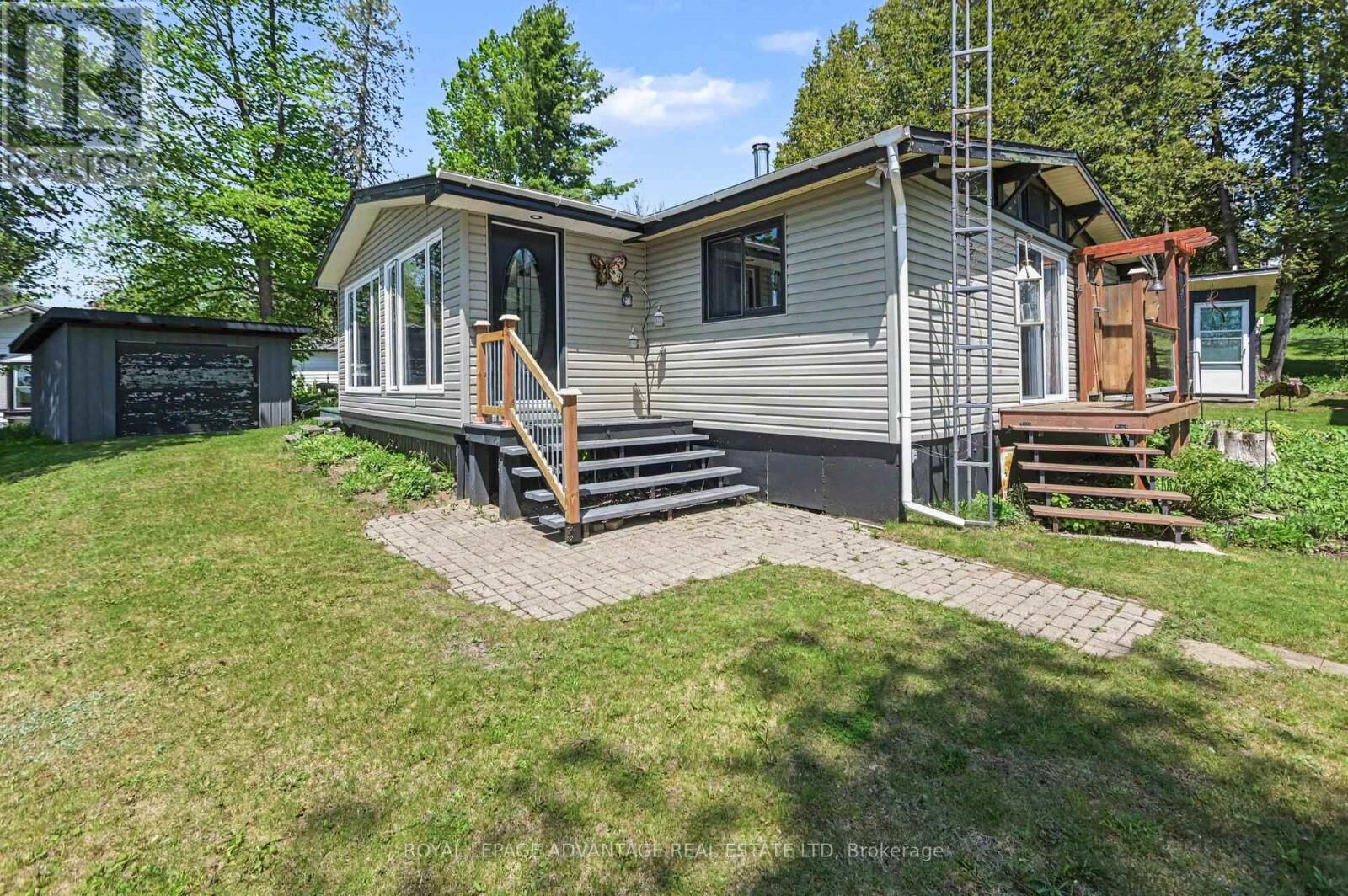 Property Photo:  1143 Dalhousie 9th Concession B Road  ON K7H 3C7 