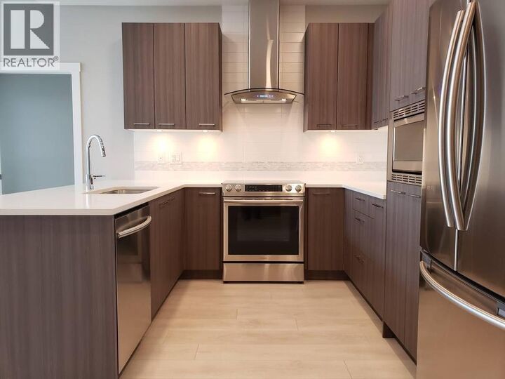 Property Photo:  4690 Hawk Lane 4xx  BC V4M 0C4 