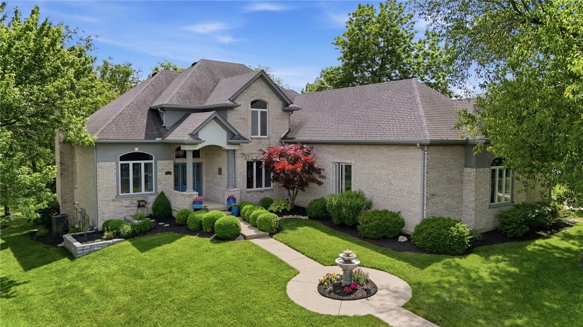 Property Photo:  7277 Southview Court  OH 45066 