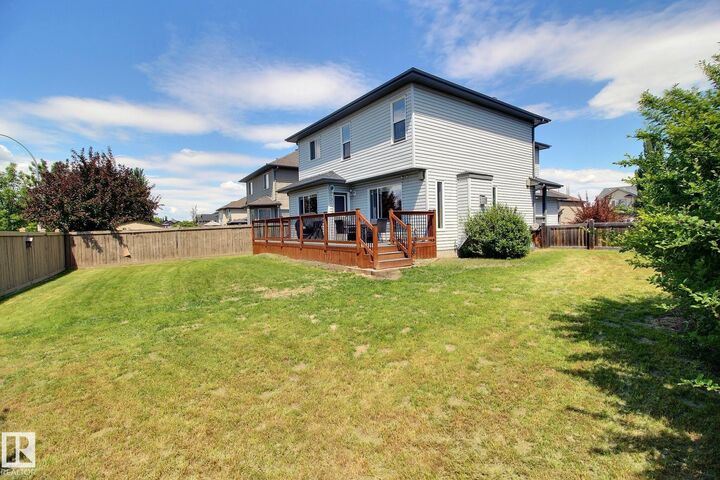 Property Photo: 19 Huxley Cove AB T7X 4S5