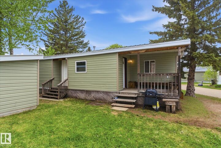 Property Photo:  164 305 Calahoo Road  AB T7X 3K9 