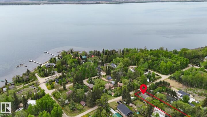 Property Photo:  4521 Lakeshore Road 56  AB T0E 2K0 