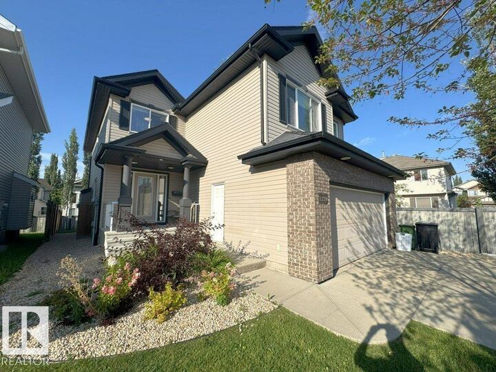 Property Photo:  1206 McKinney Court NW  AB T6R 0B7 