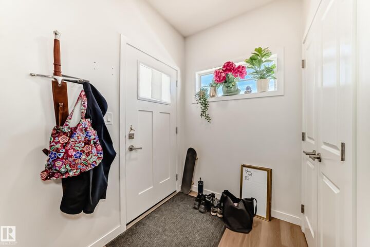 Property Photo: 5165 Edgemont Boulevard NW AB T6M 1J7
