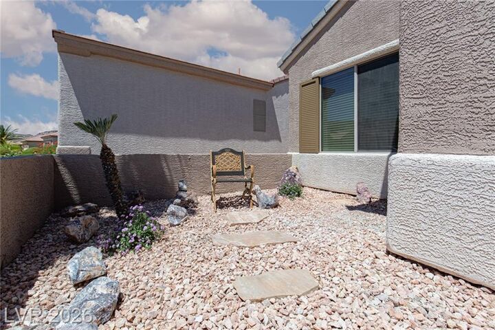 Property Photo: 1814 Tiger Creek Avenue NV 89012