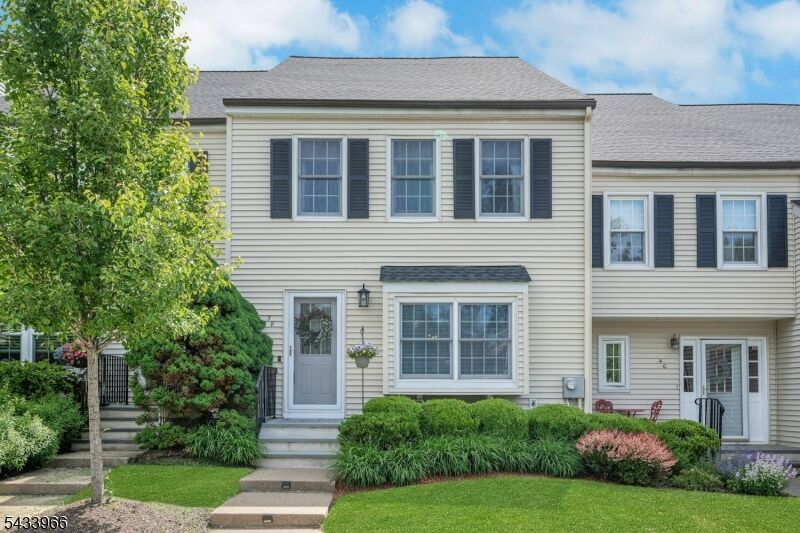 Property Photo:  38 Essex Dr  NJ 07945 