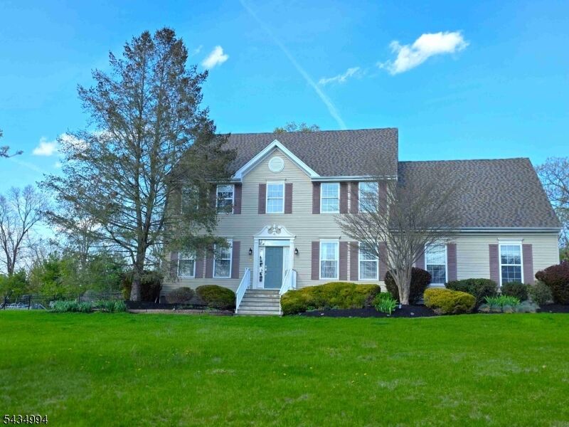 Property Photo:  6 Big Top Dr  NJ 08530 