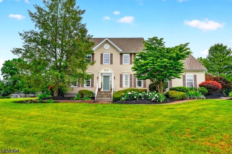 Property Photo:  6 Big Top Dr  NJ 08530 