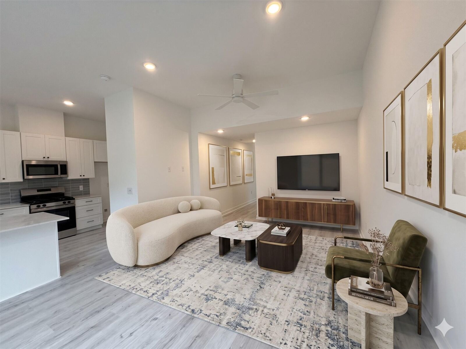 Property Photo:  2000 Riverside Farms 13102  TX 78741 
