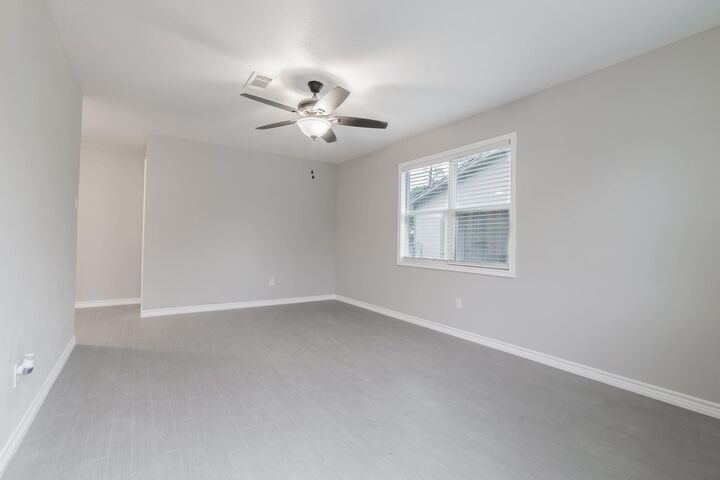 Property Photo:  101 Will Street  TX 77378 