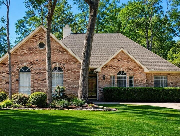 Property Photo:  440 Cumberland Trail  TX 77302 