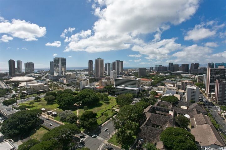 Property Photo:  1221 Victoria Street 1705  HI 96814 