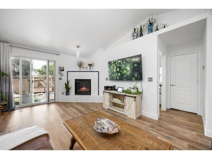Property Photo:  148 Beacon Way  CO 80550 