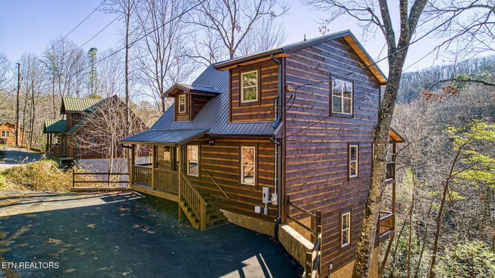 Property Photo:  1828 Beach Front  TN 37876 