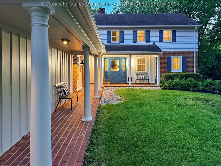 Property Photo:  1411 Meadowcrest Drive  WV 25314 