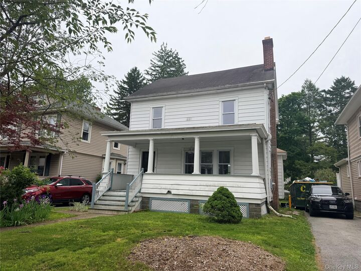 Property Photo:  21 Parkwood Boulevard  NY 12603 