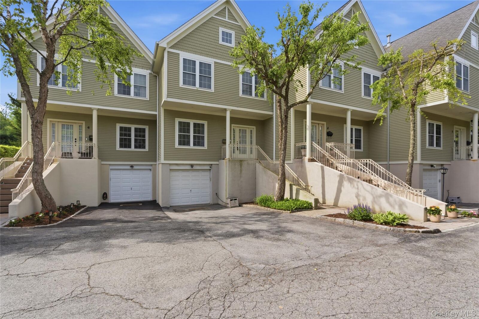 Property Photo: 83 Kings Highway 7 NY 10801